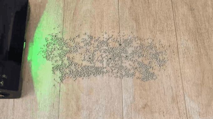 石头手持式吸尘器