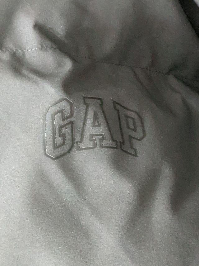 三百不到的gap羽绒服，价格可以了