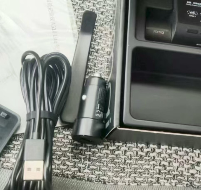 70迈行车记录仪