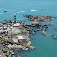 没有人能拒绝这座0.5倍速小岛！细软沙滩、开车直达！