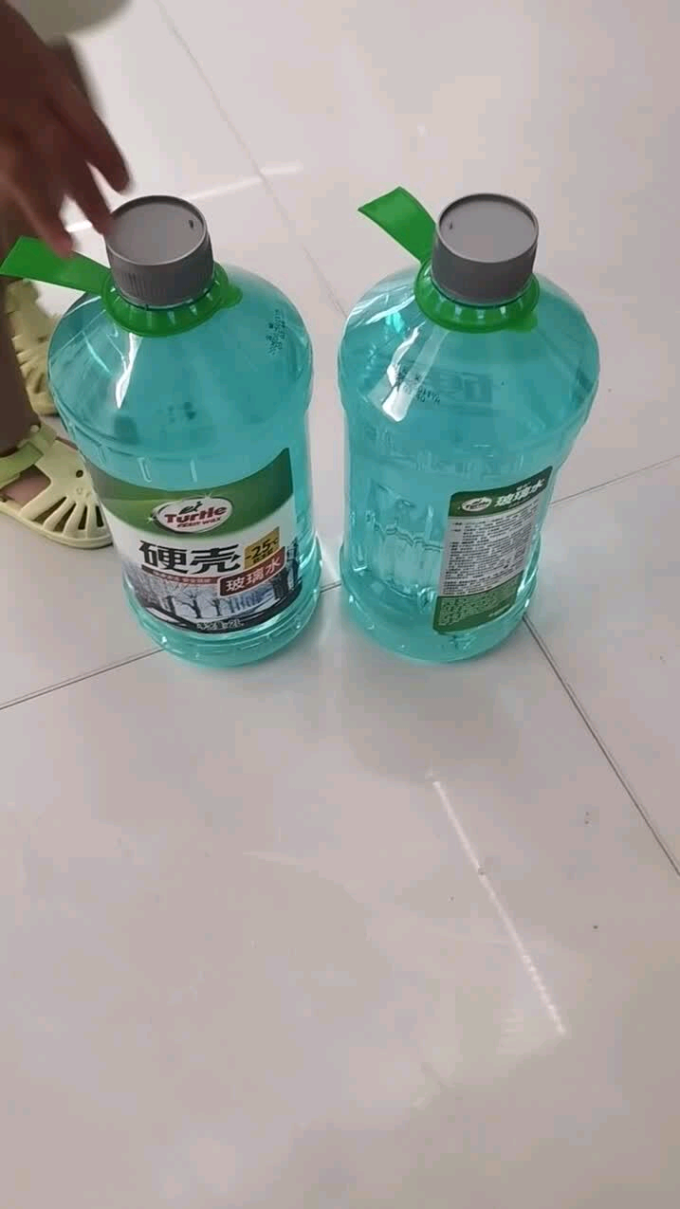 龟牌玻璃水