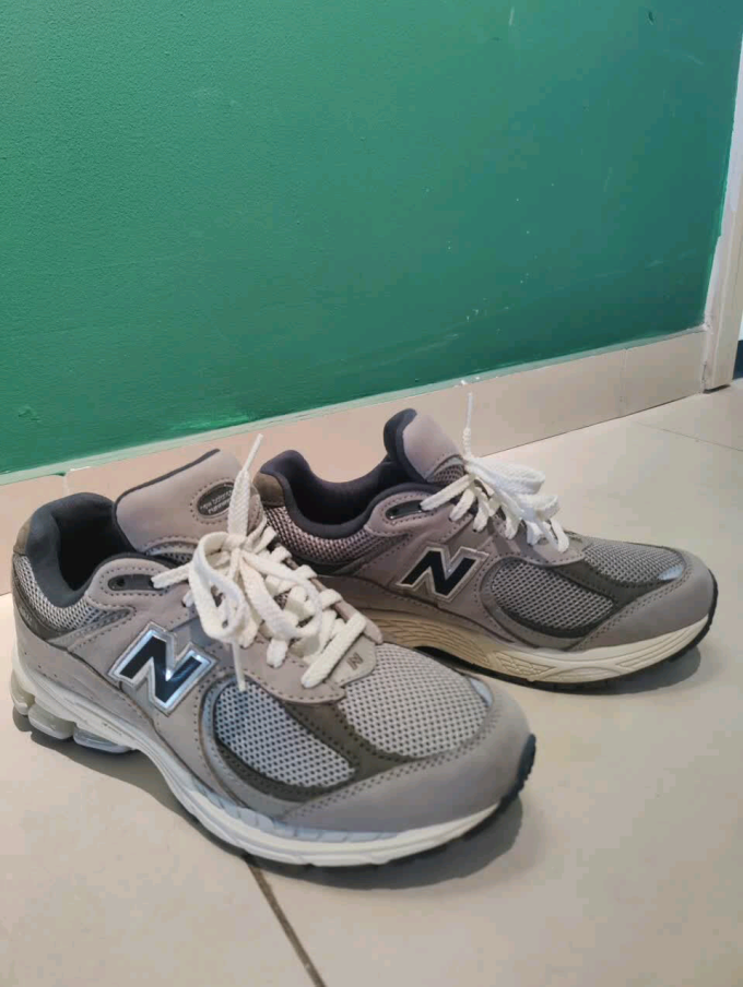 休闲运动鞋