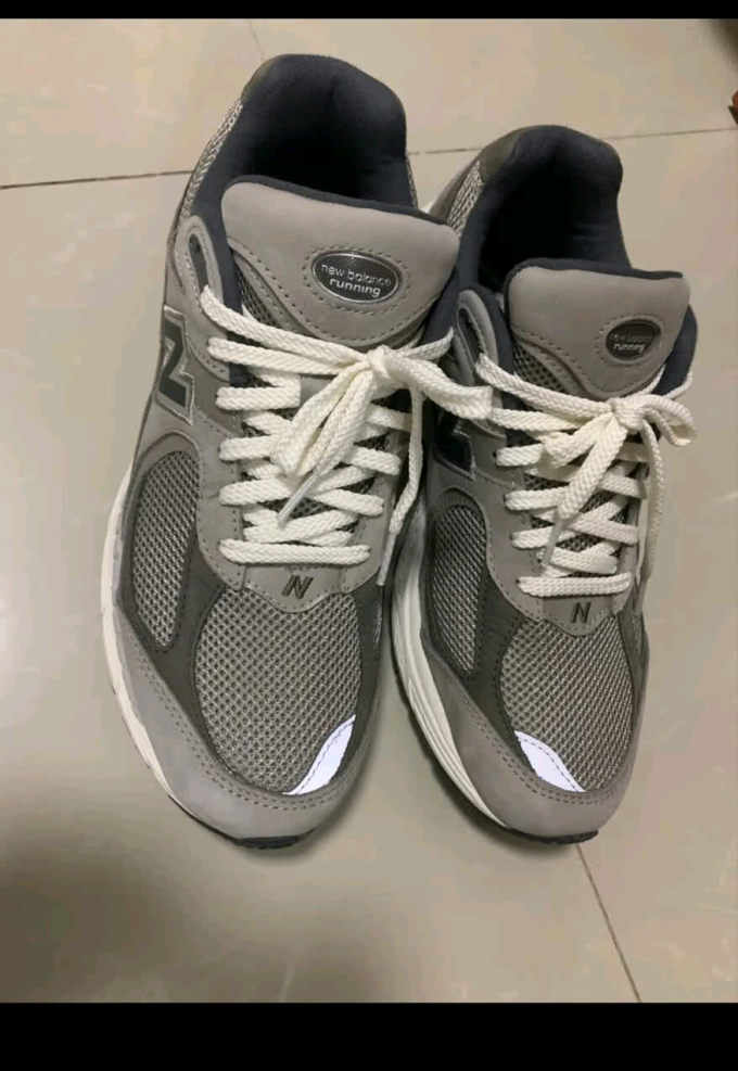 休闲运动鞋