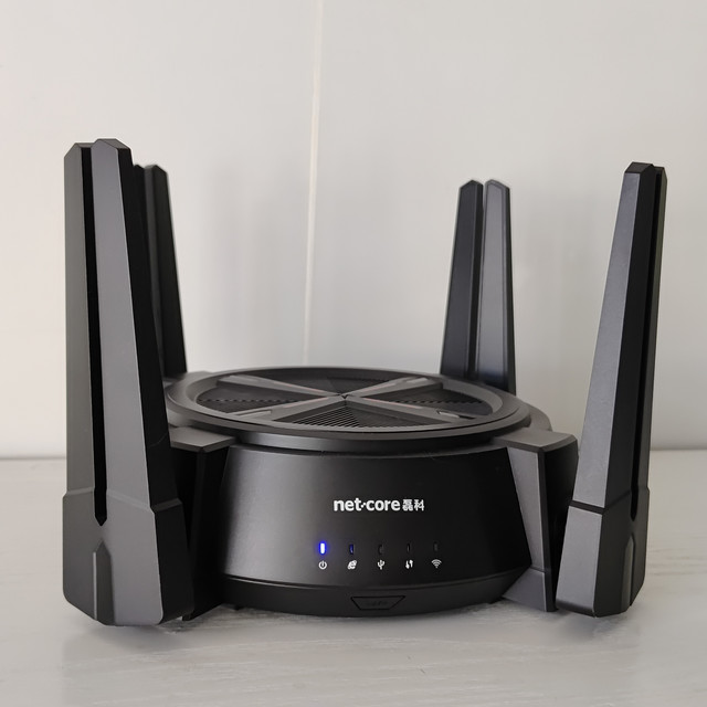 能刷 OpenWrt 的双 2.5G 路由器里，磊科 N60 Pro 可能是最便宜的