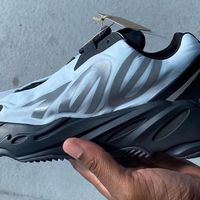 签约阿迪穿Yeezy，咋想的呢？