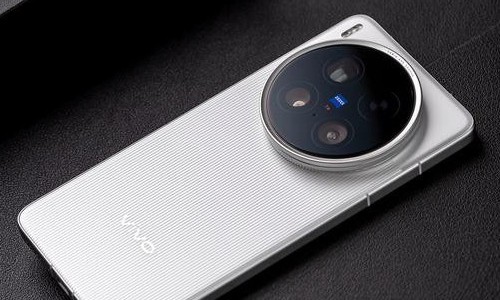 安卓影像机皇，蔡司影像+影像双芯+35mm主摄，16GB+512GB跌至6602