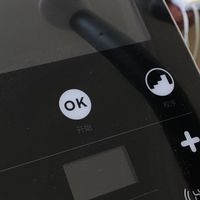 深夜健身房：静音与空间的完美结合