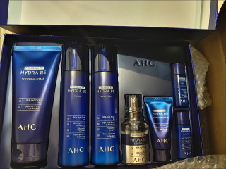 美妆抄底季：AHC B5水盈7件套必囤