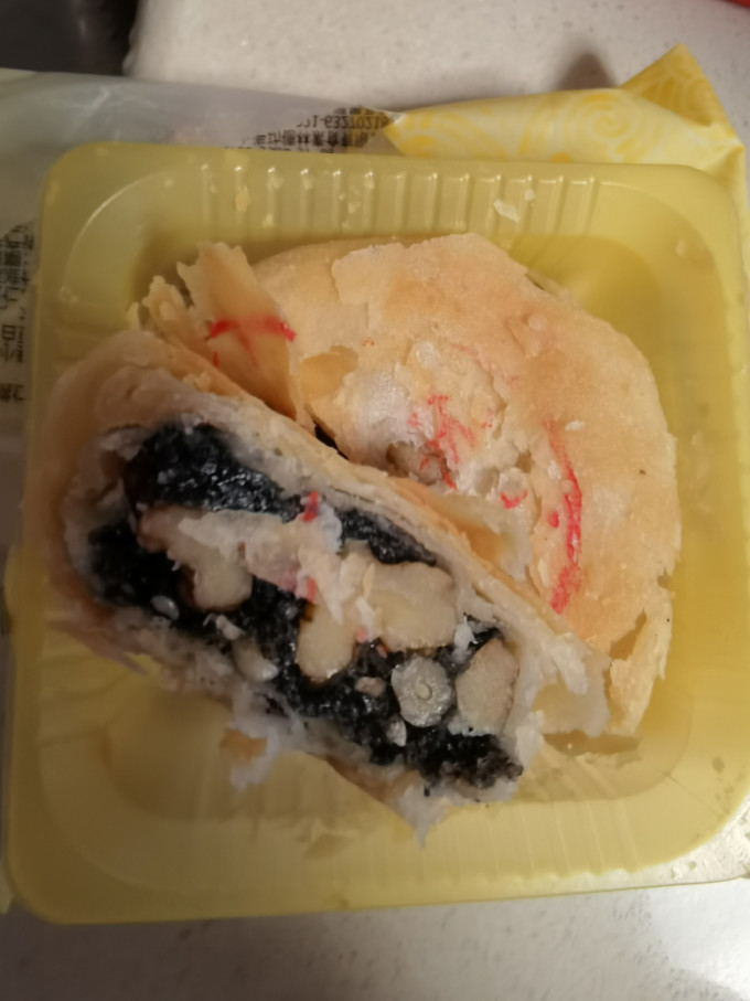 功德林月饼