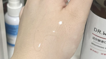 达尔肤杏仁酸抛光水，油皮清爽必备