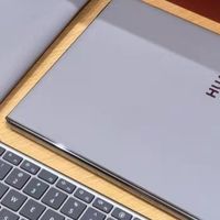 2052种草的折叠笔记本，双层OLED折叠屏，超轻薄便携！