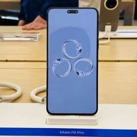 华为Mate80 Air发布：何以兼顾“极致轻薄”与“超大电池”？