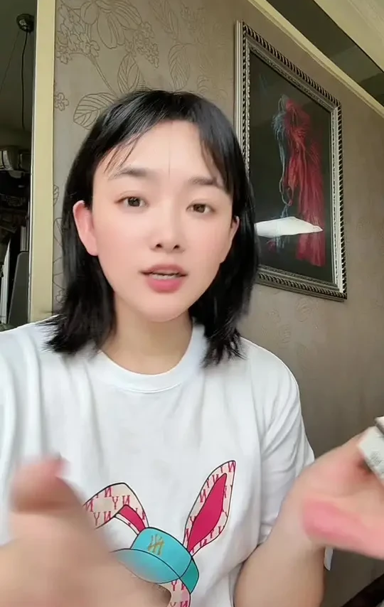 维蕾德金盏花护臀膏 好口碑来自产品实力，如果你正在给宝宝挑一款好用的护臀膏，来试试维蕾德吧#维蕾德护臀膏 #维蕾德金盏花护臀膏 #强烈推荐 #母婴好物 #强烈推荐