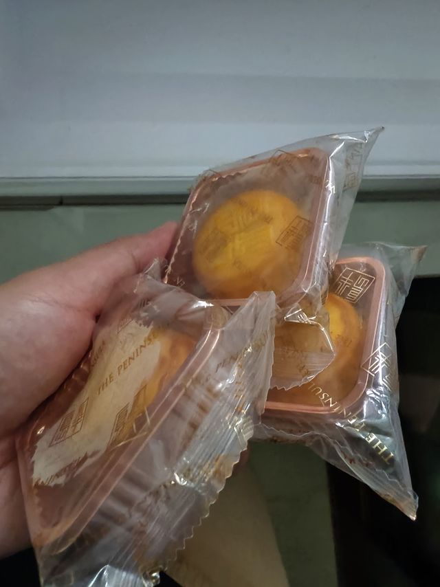 半岛酒店月饼礼盒评测