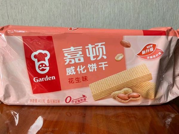 嘉顿花生威化饼干，经典酥脆