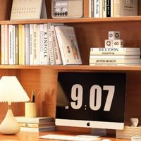 现买的多功能书桌，节省空间，告别“桌面堆成山”