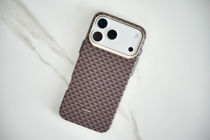 苹果保护壳