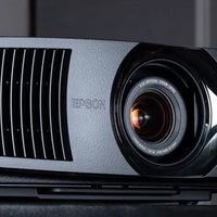 鉴赏｜爱普生CH-LS9000B：4K/120fps激光投影，150英寸大屏新选择