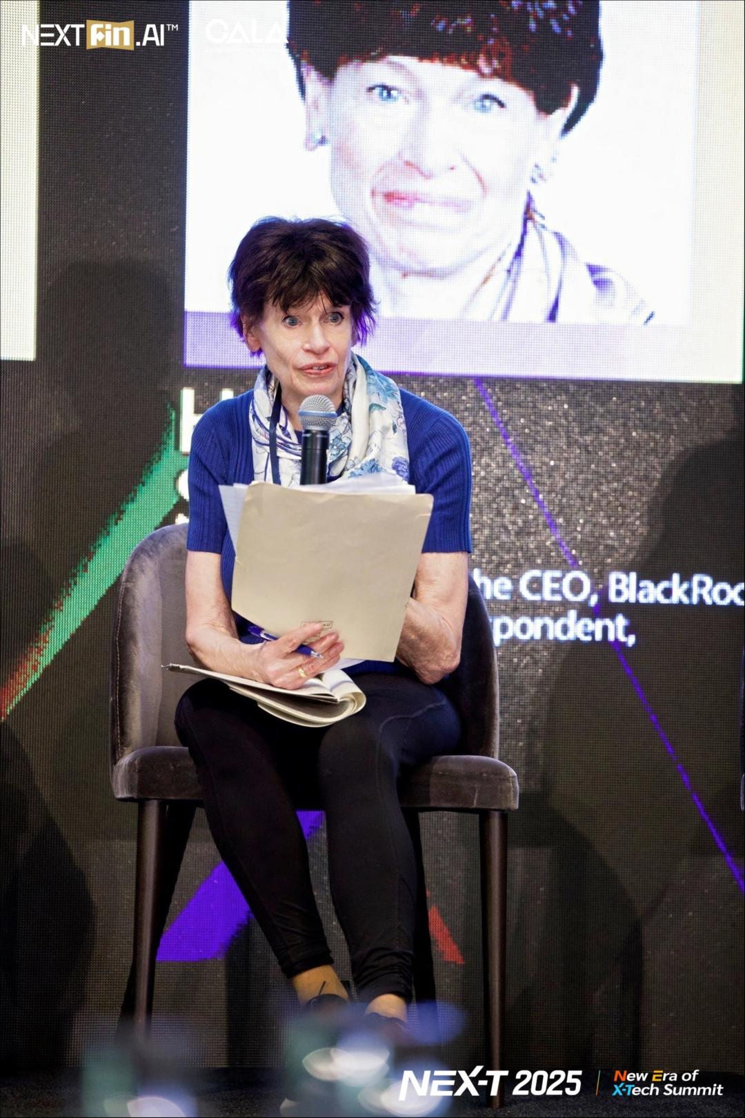 贝莱德CEO高级顾问、咨询专家、《金融时报》前首席记者谢亨利