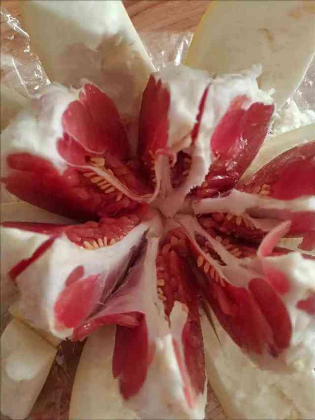 来自秋天的美味，皮薄肉多琯溪蜜柚