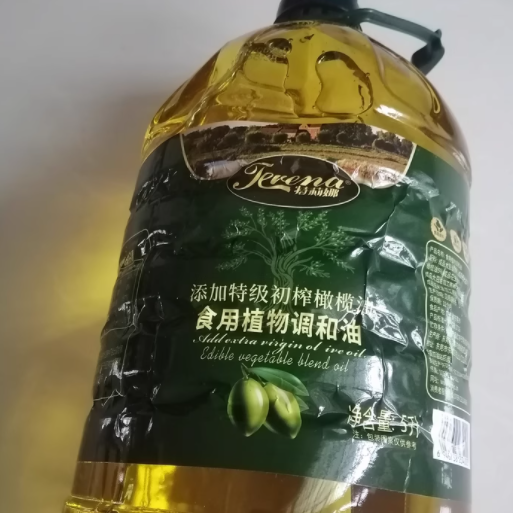 特莉娜特级初榨橄榄调和油 5L：一瓶满足全家四季健康烹饪需求