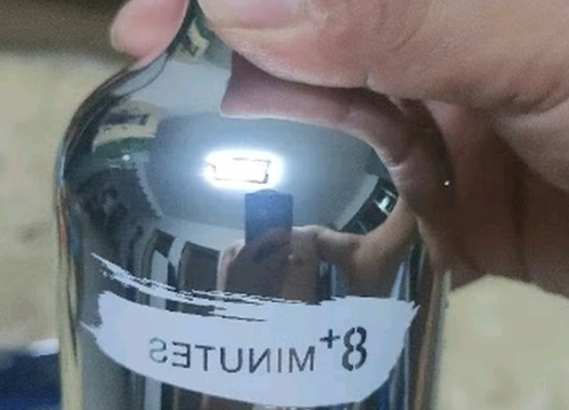 弹动海洋的香水沐浴露，持久留香！