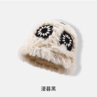 救命!这顶国潮醒狮帽把秋冬氛围感拉满了🧶