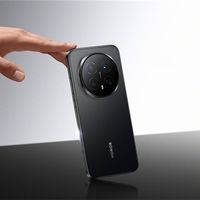 荣耀Magic8 Pro和iPhone17 Pro高空夜拍对决：结果高下立判