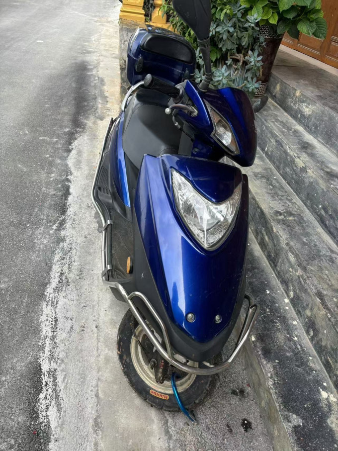 豪爵摩托车整车