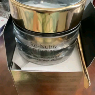 雅诗兰黛白金黑钻面霜50ml：多效合一