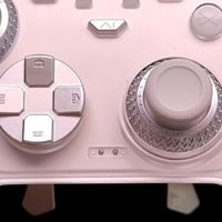 北通鲲鹏70AI智控手柄：多设备玩家的“全能操控利器”