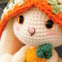 在毛线与钩针之间，我打捞沉静的自我