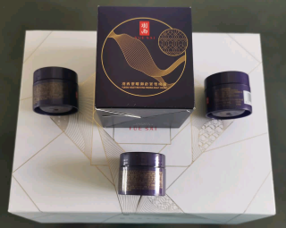羽西人参面霜抗皱+补水双在线，熬夜脸终于有救了