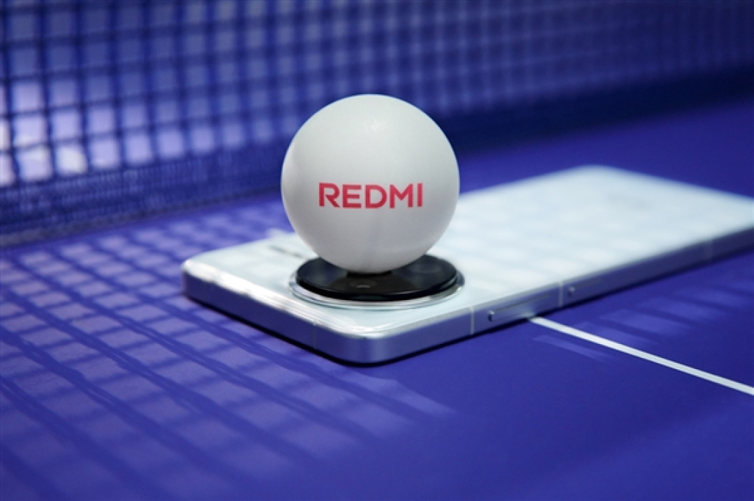 REDMI K90 Pro来了 博主:4K档最全能旗舰 堆料干翻大哥