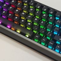有着8K回报率、0.08ms超低延迟的ATK 68 RX键盘才能满足我的需求