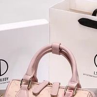 IT GDLEDY粉色波士顿包，甜妹的“百搭心动款”