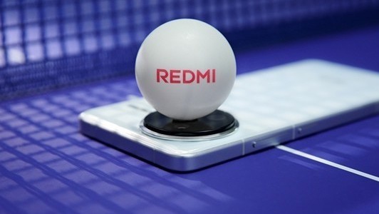 Redmi K90系列曝光：2K直屏+骁龙8至尊，性能影像全面升级