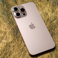 iPhone15跌至3899元：苹果的“清仓”是妥协，还是新战局？