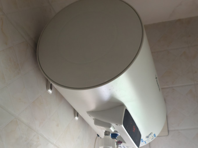 万和电热水器