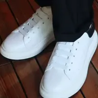 百丽男士厚底小白鞋，隐形增高还显腿长