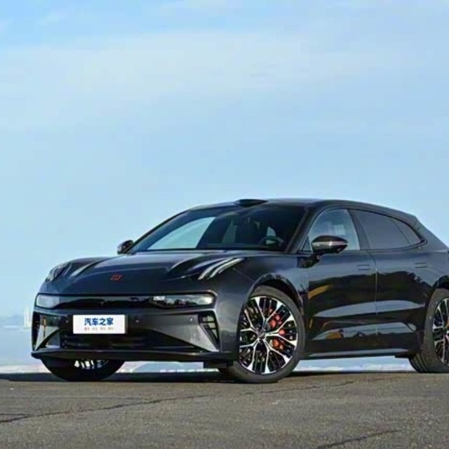 新款极氪001正式交付：26.98万起，标配900V高压平台与豪华智能配置
