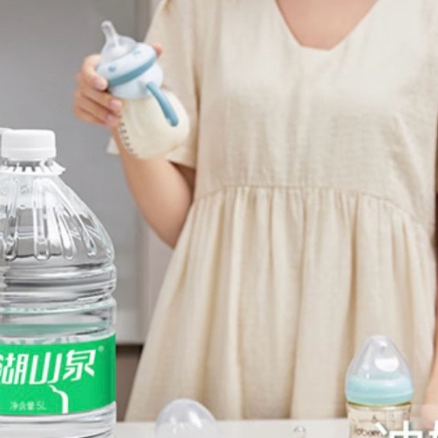 鼎湖山泉：唤醒茶香本味的岭南冲茶佳选