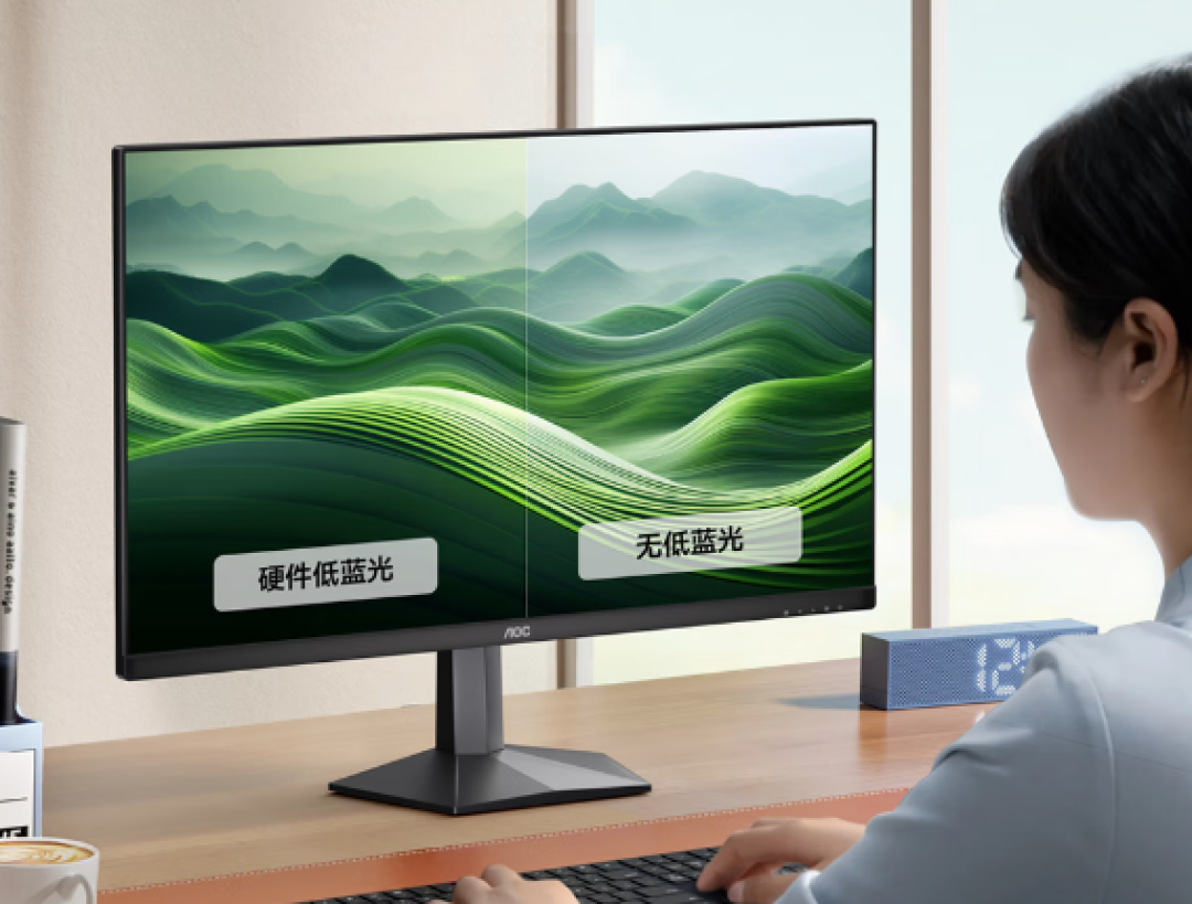 AOC新款27寸显示器首发999元起:2K 180Hz、内置智联无线投屏