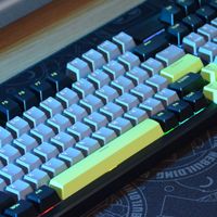 凯华定制快银轴+氛围灯：仅为200元价位，雷柏V700DIY-98机械键盘