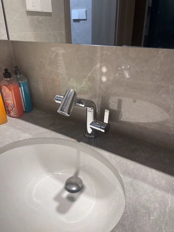 潜水艇卫浴用品