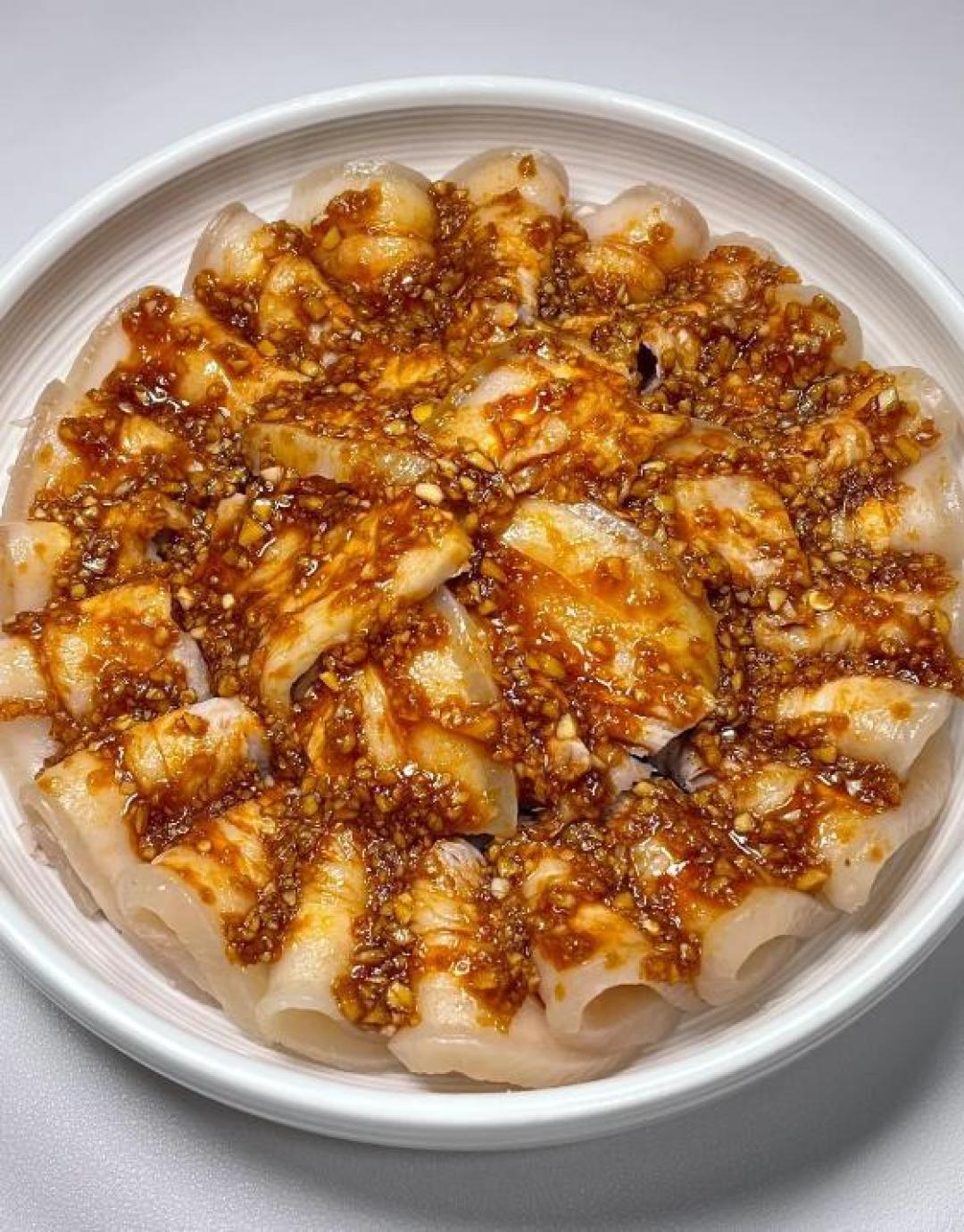 五花肉的99种美味暴击:从红烧脆皮到跨界混搭全揭秘