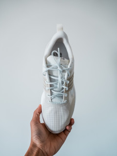 还记得你挣钱买的第一双Nike吗？