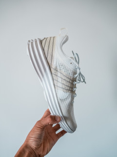 还记得你挣钱买的第一双Nike吗？