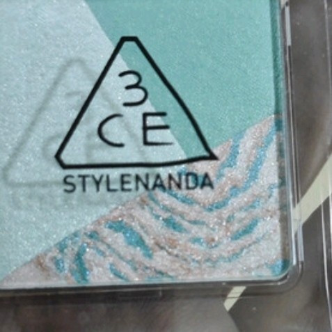 双十一送礼封神！3CE猫薄荷眼影，女友心动款闭眼入