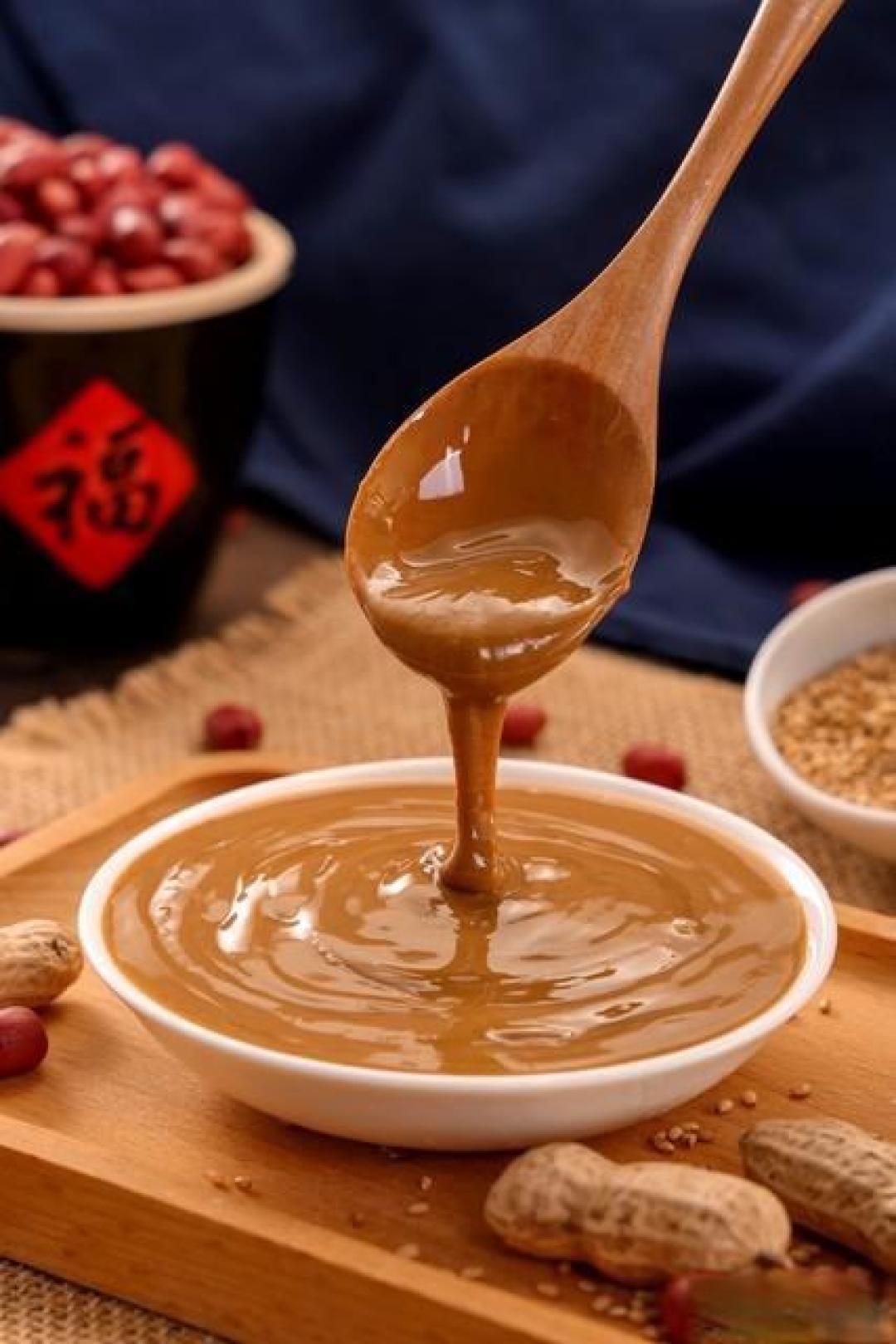 天津涮羊肉五部曲:白水铜锅配秘制三合酱,八秒涮出鲜嫩本味